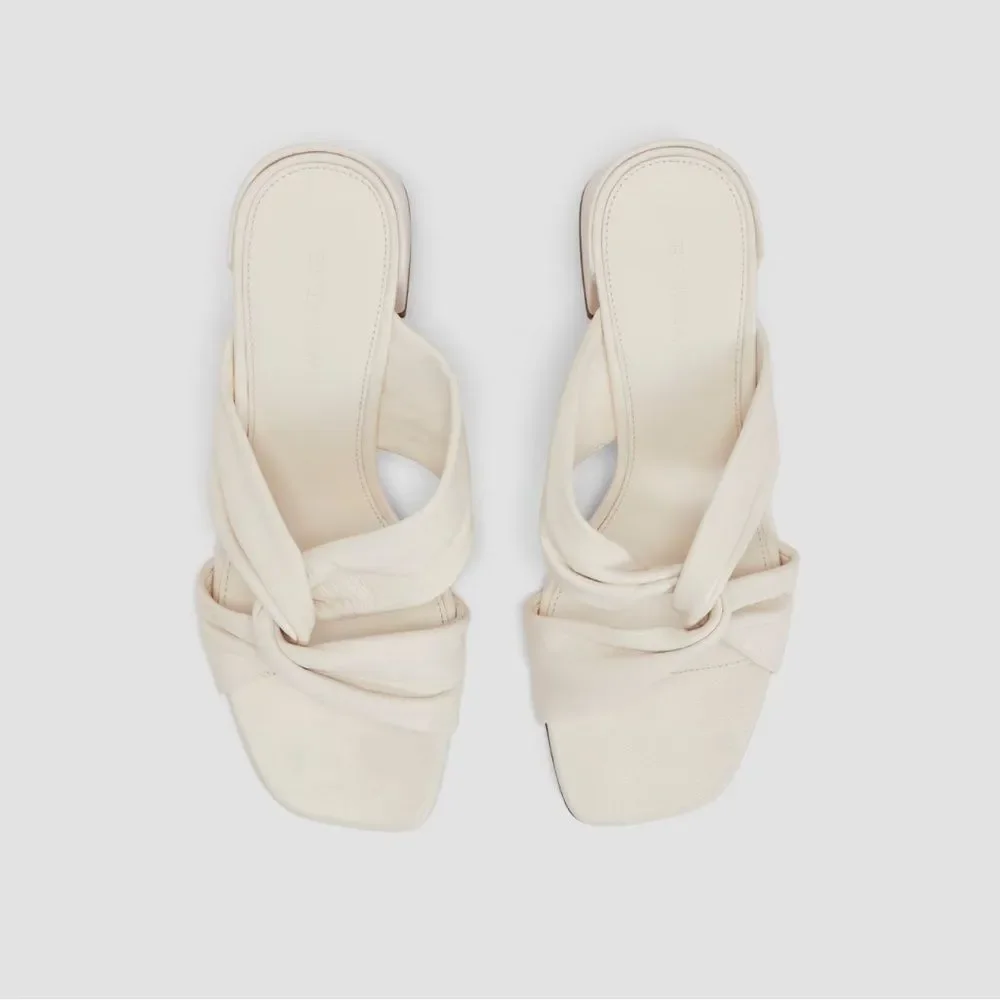 New Everlane The Day Twist Heel in Canvas Size 6